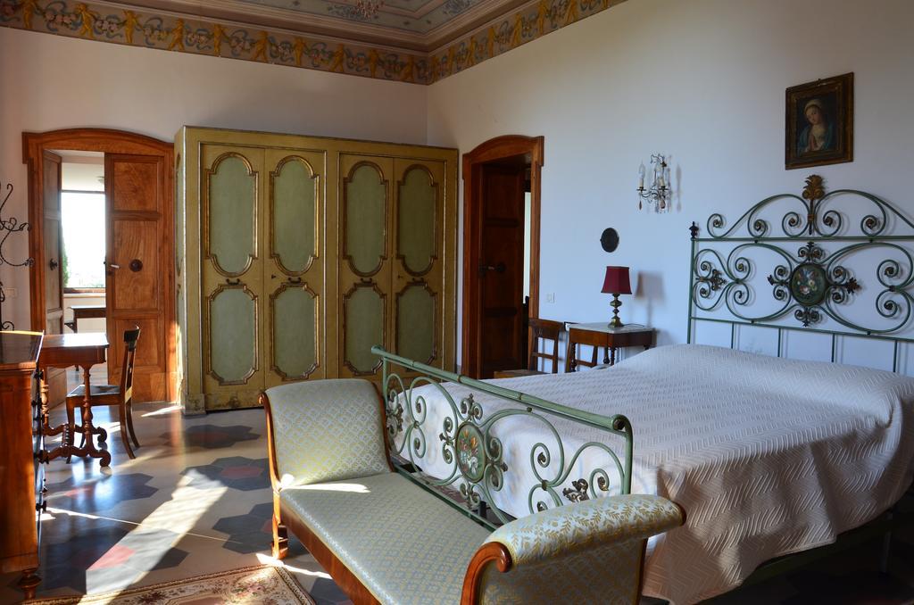 Villa Montanari Rosati Порто Сан Джорджио Екстериор снимка